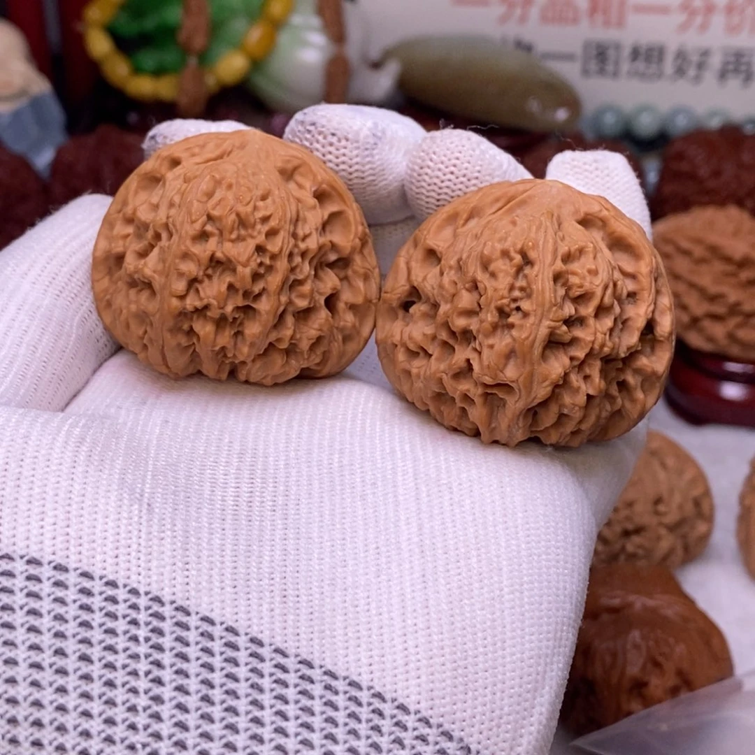 文玩核桃吊坠41 三角 赵喜满