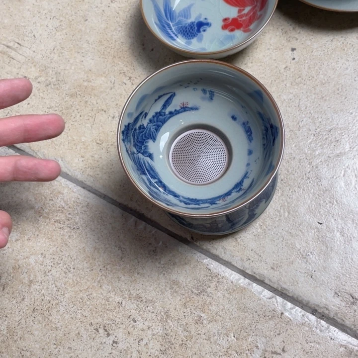 瓷片青花红山水茶漏加杯jjjj