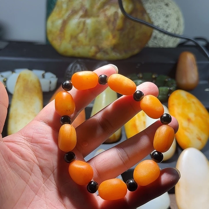 未镶嵌和田玉把件