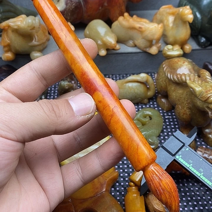 未镶嵌蛇纹石玉颈饰