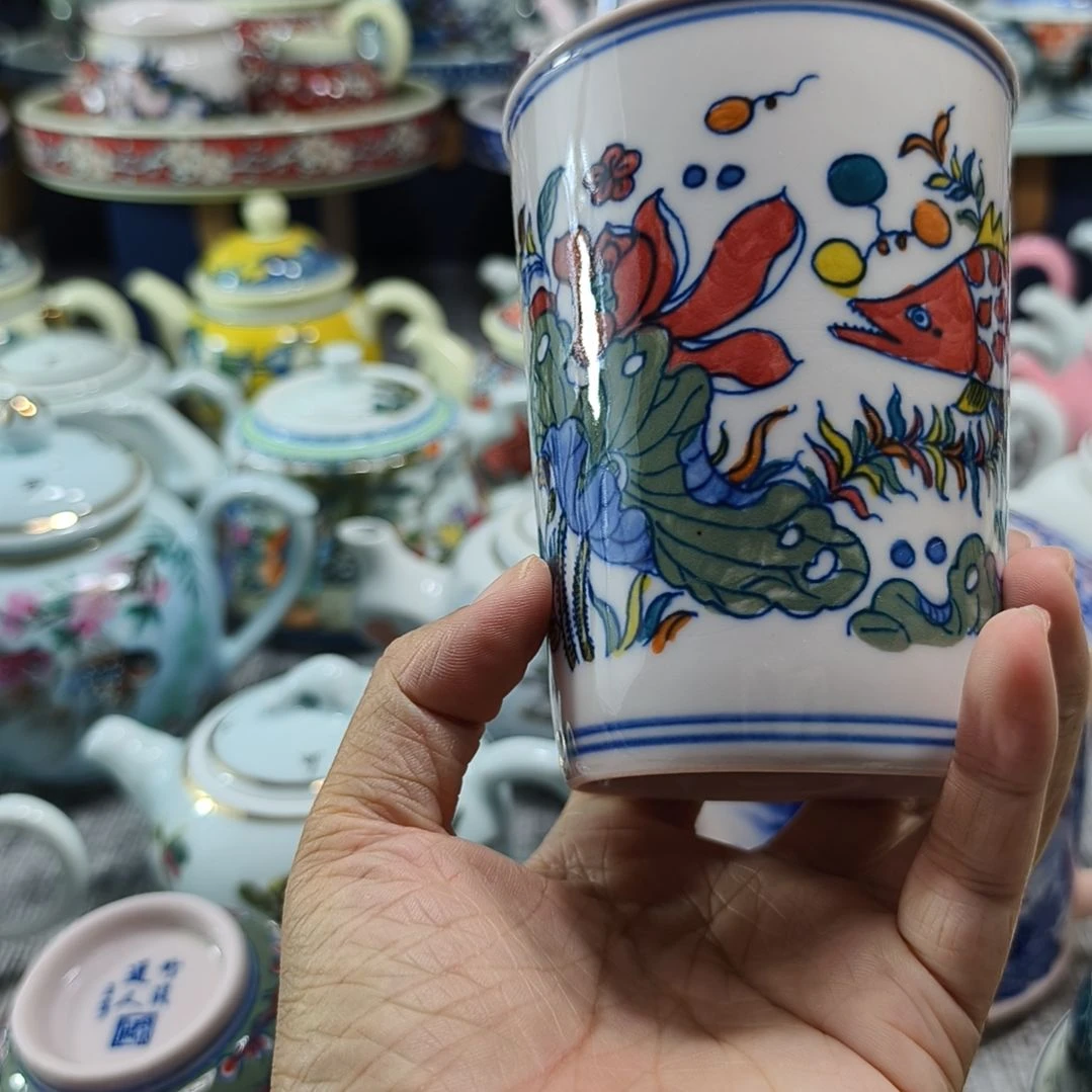 摆件瓷哈哈哈哈哈哈哈哈哈