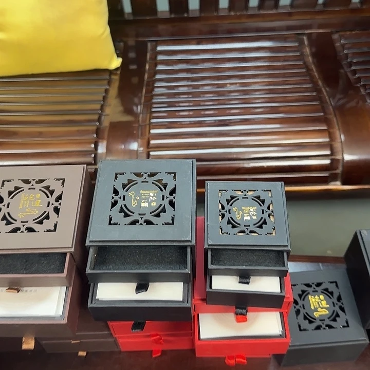 ㊣***㊣盘香黑盒2小时1个，富恩2盒