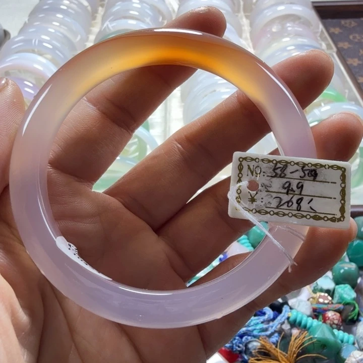 玛瑙/玉髓未镶嵌手镯炎灿好物专属链接