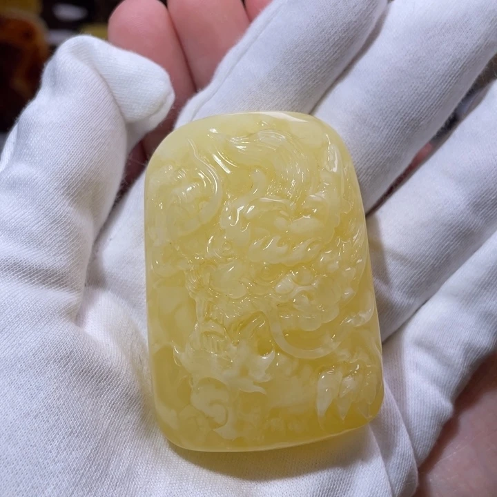 琥珀吊坠(不含链)未镶嵌
