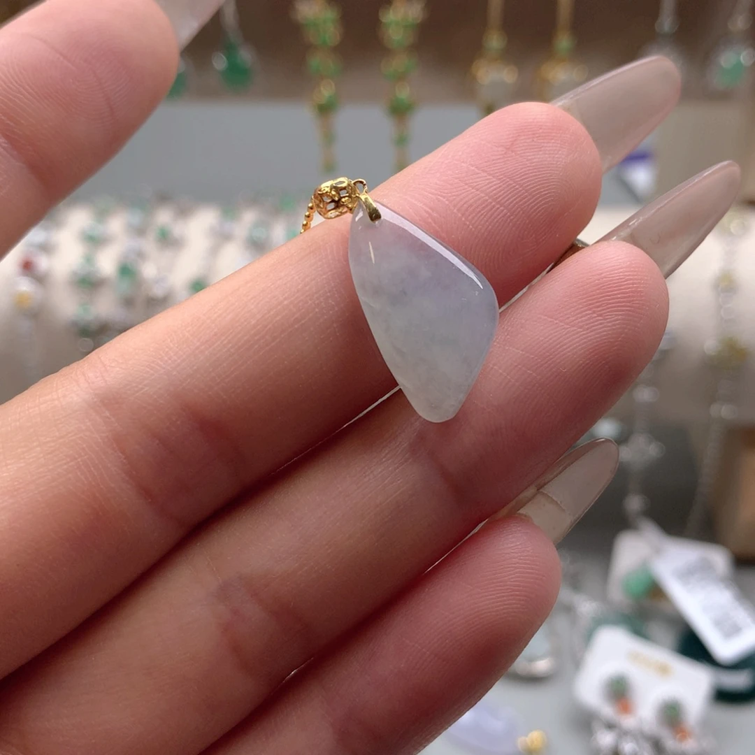 翡翠戒圈银S925镶嵌C****头吊坠