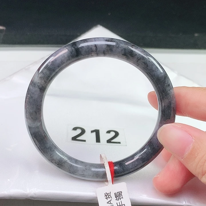 翡翠未镶嵌手镯翡翠