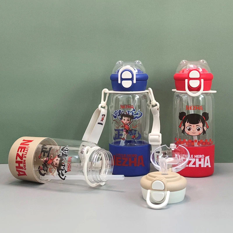 夏季新款卡通儿童吸管杯水杯网红哪吒大容量水壶便携双饮塑料杯子