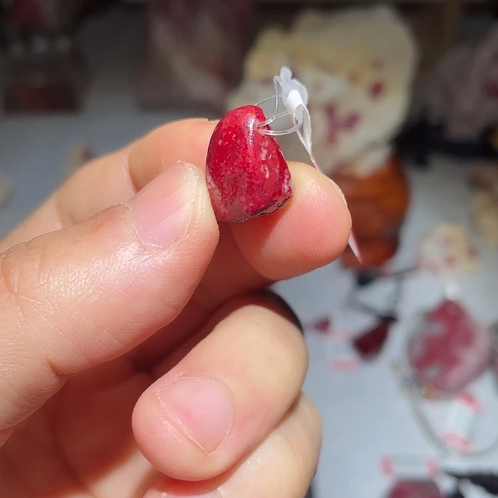 天然辰砂原矿随行吊坠