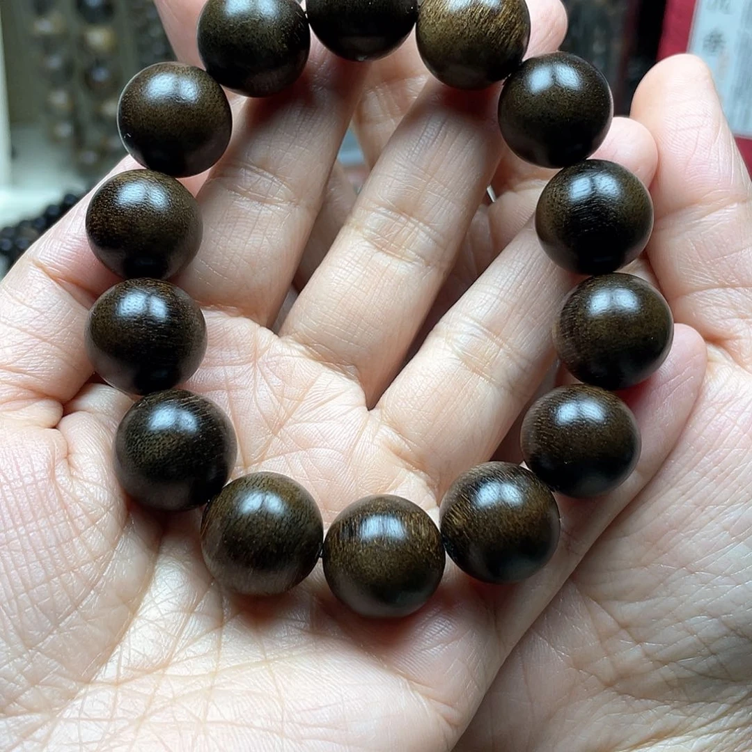 沉香手串幽*越南芽庄白奇楠