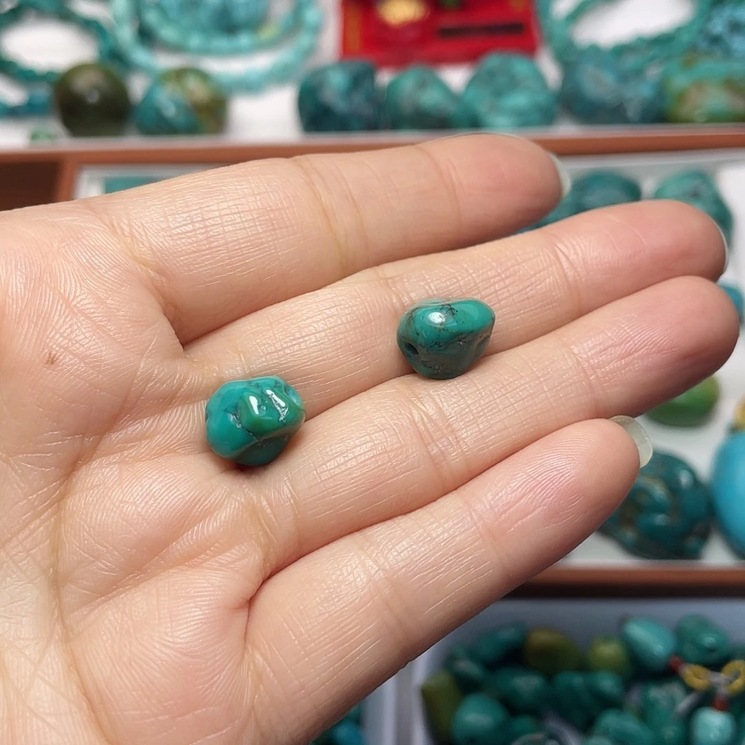 乌***了绿松石未镶嵌手链