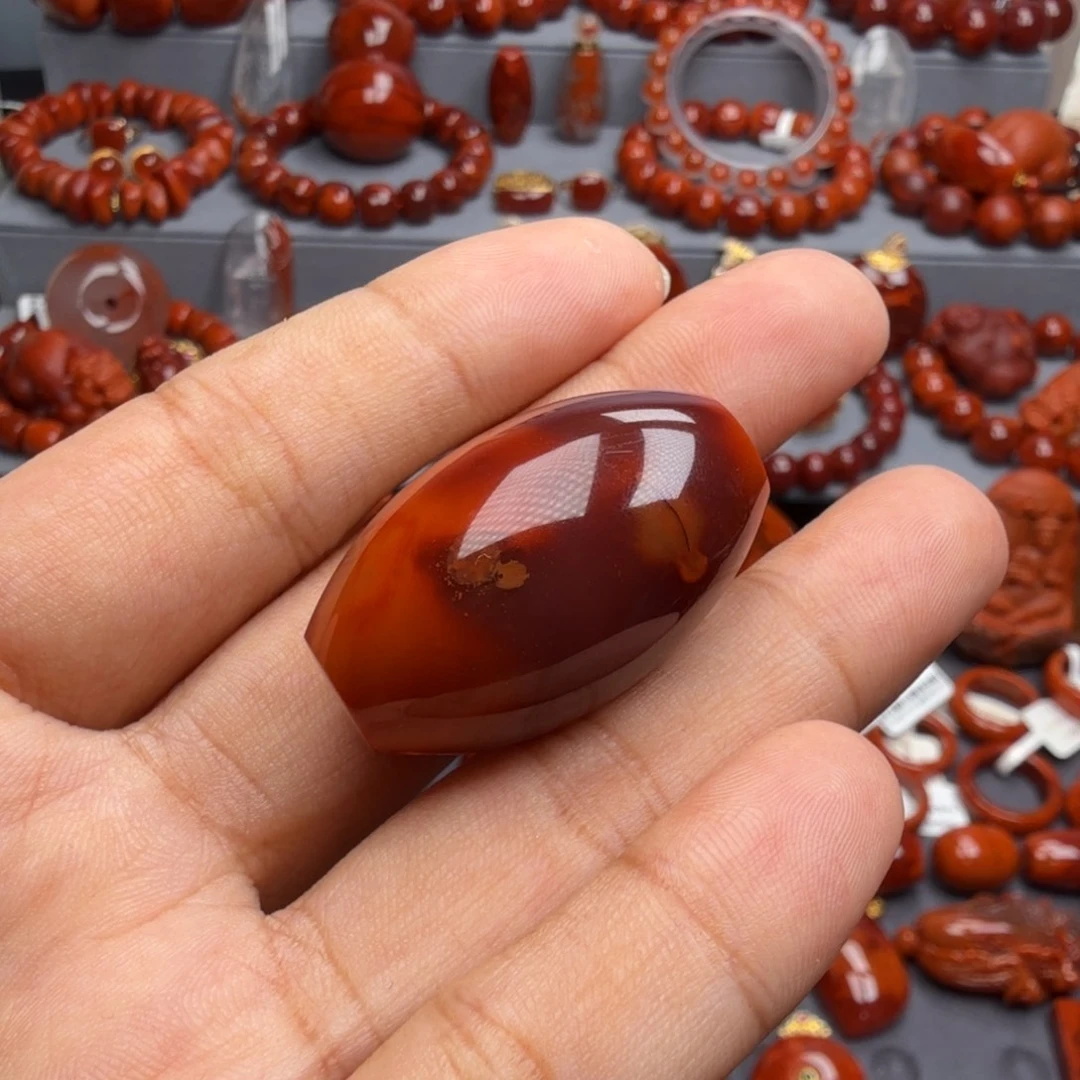 未镶嵌南红玛瑙珠宝奇石桶珠吊坠