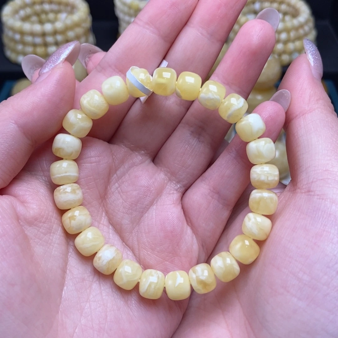 蜜蜡未镶嵌珠宝奇石卡8.6