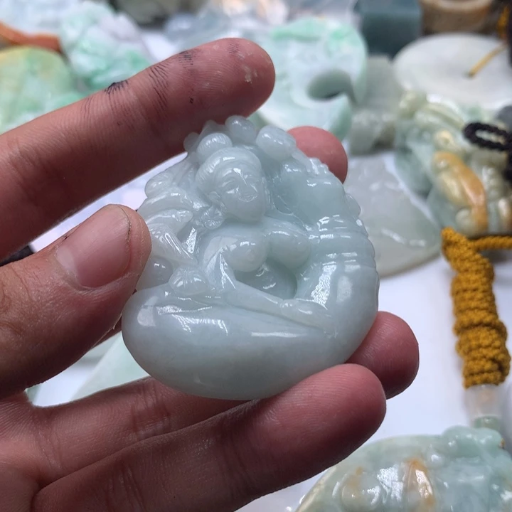 颈饰未镶嵌翡翠保真天然a货翡翠