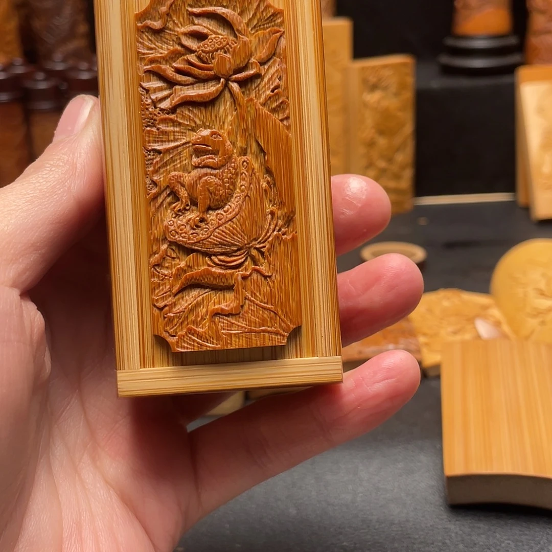 俊***高香榧木虫盒666666