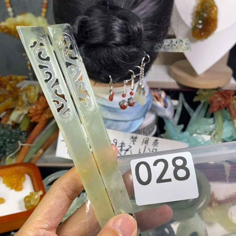 【闪购商品】岫玉发饰未镶嵌花*清