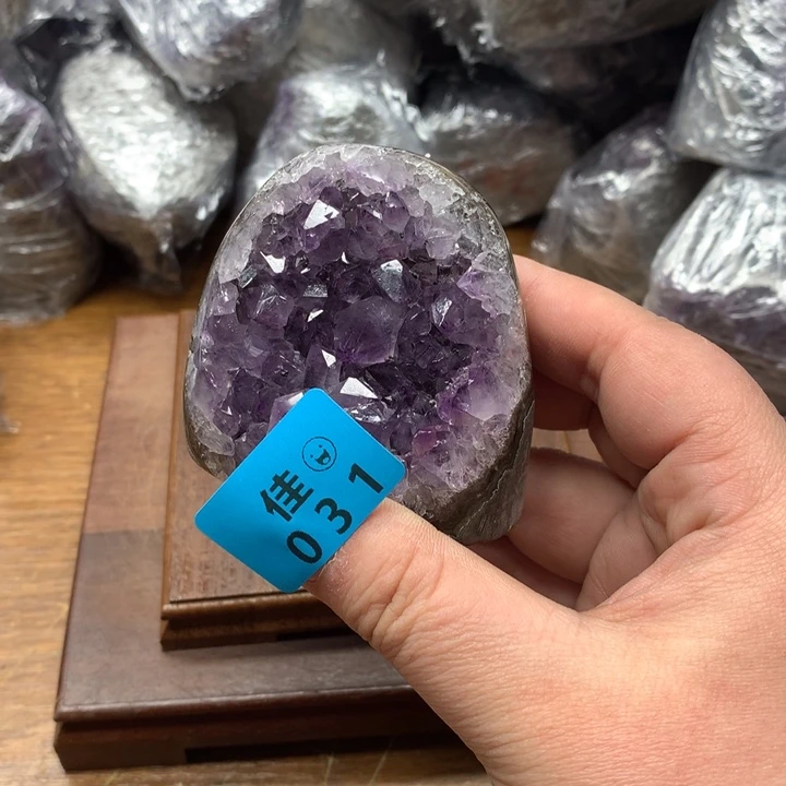 水晶大型摆件（非配饰）未镶嵌