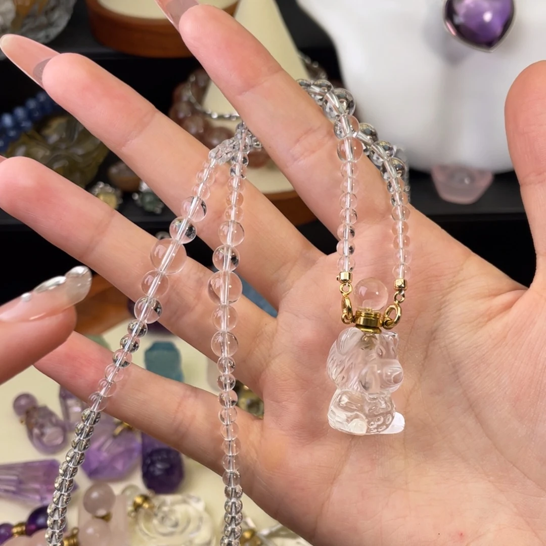 l***x未镶嵌颈饰水晶天然水晶吊坠368