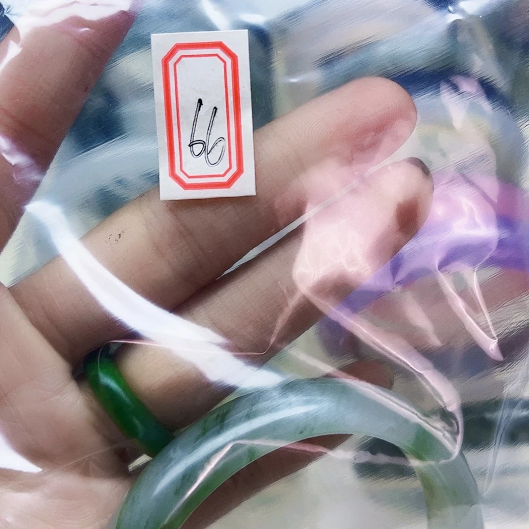 简***单和田玉（糖玉）未镶嵌珠宝半成品