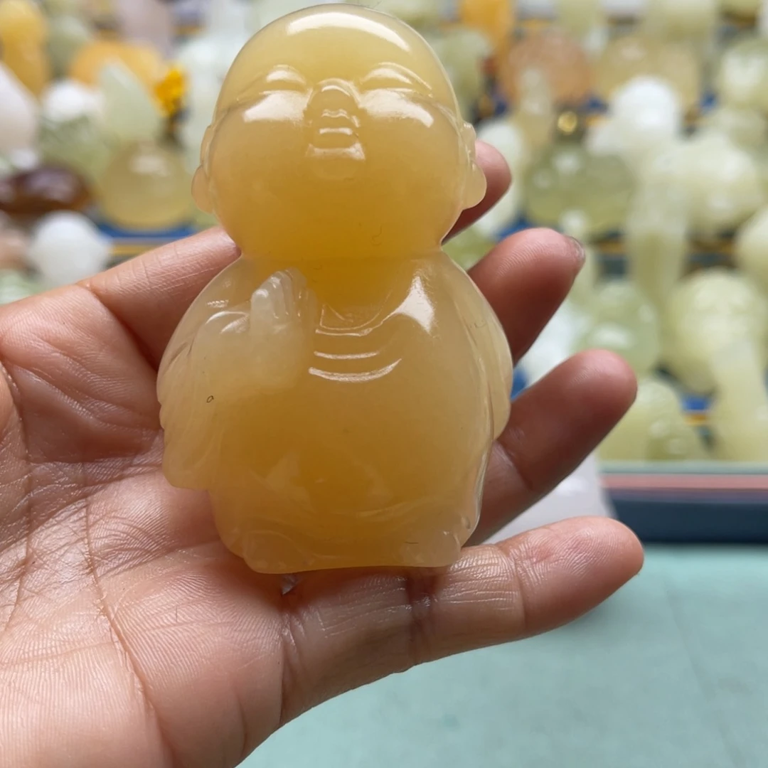 汤***爷玉天然桌面小摆件