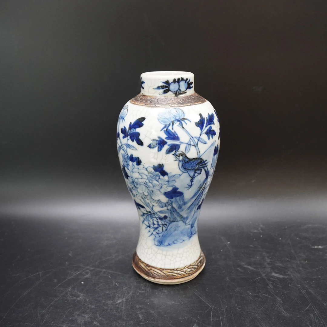 Lot.25070349清光绪哥釉青花花鸟纹收腹瓶 高：约24.3cm