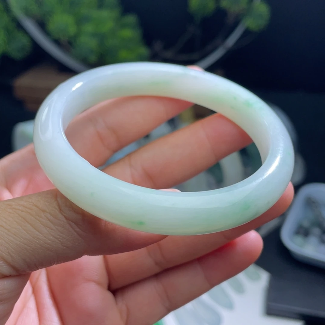 定制翡翠未镶嵌正圈