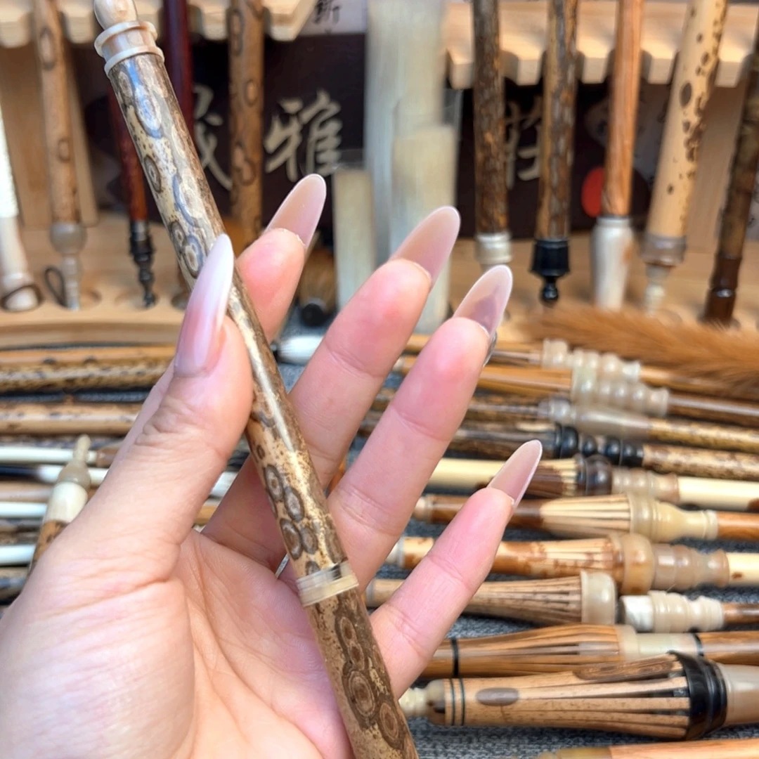 中性笔 梅鹿 直筒牛角