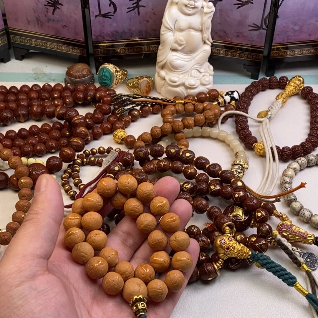 凤眼菩提吊坠。。。。。。。。。