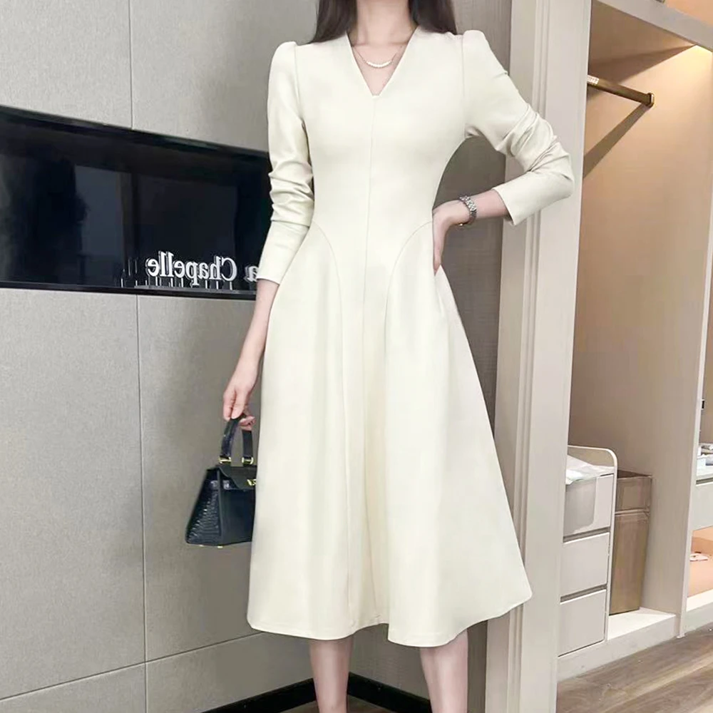 拉夏贝尔25现货清仓赫本风优雅法式收腰洋气长袖连衣裙 6825 XYZ