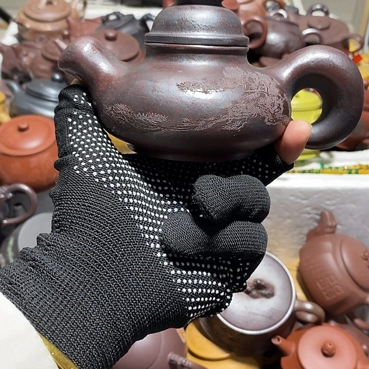 紫砂茶壶微瑕微笑