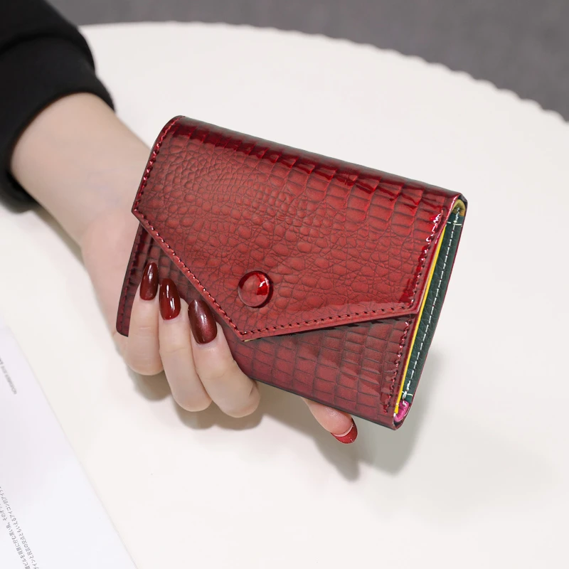 时尚高颜值真皮三折钱包鳄鱼纹牛皮小巧便携大钞夹多卡位零钱包女