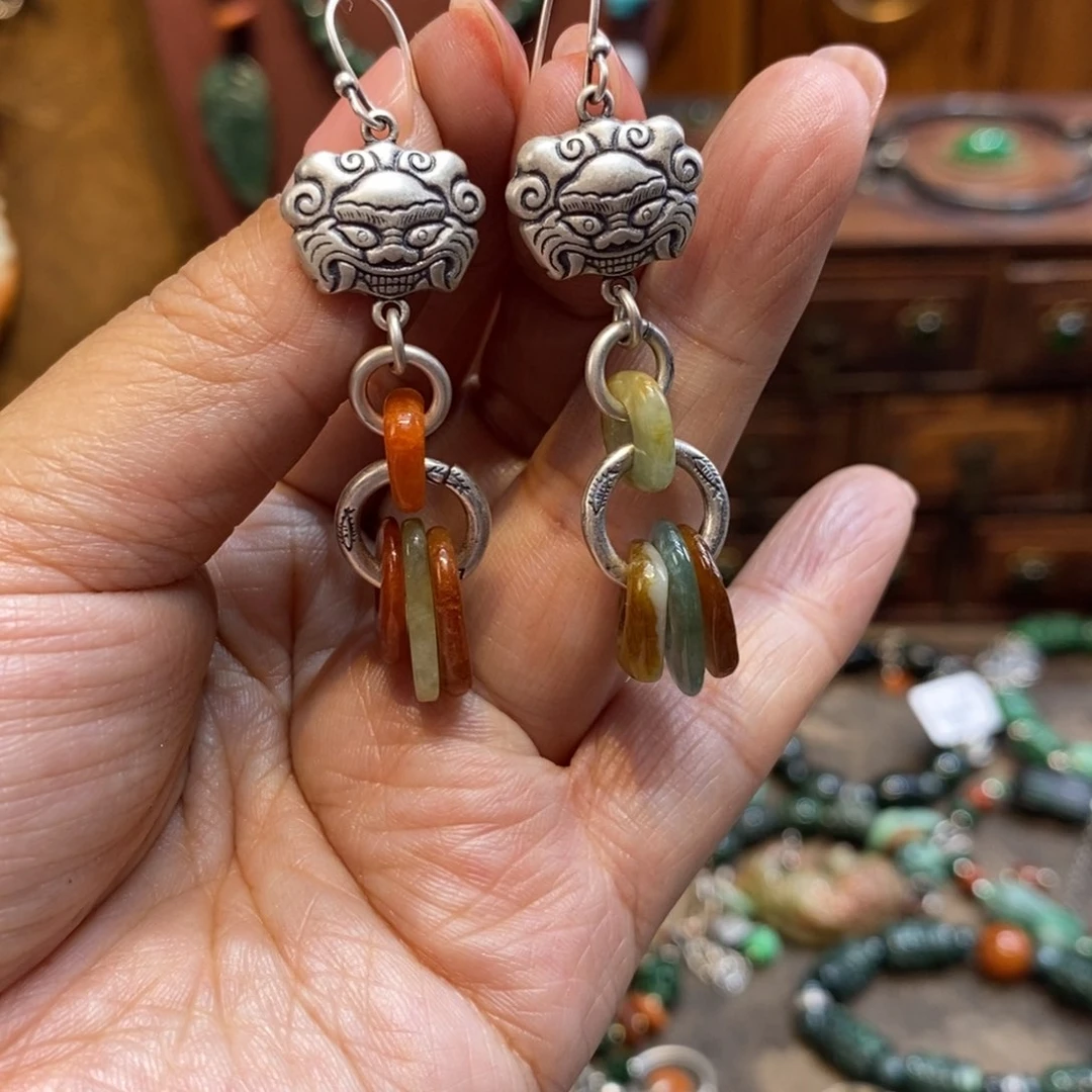 翡翠吊坠(赠链)未镶嵌