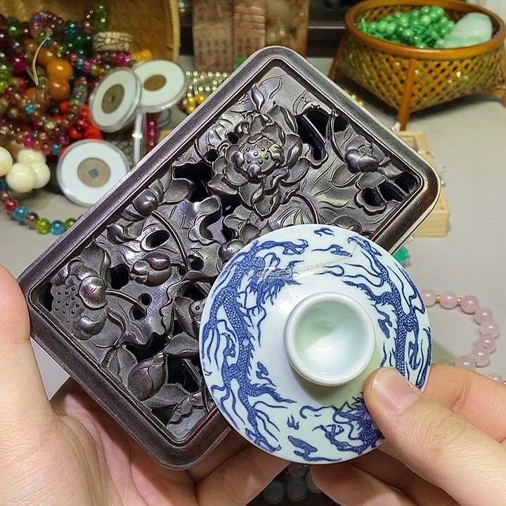 瓷片哈哈哈哈不哈哈好吧哈哈好吧