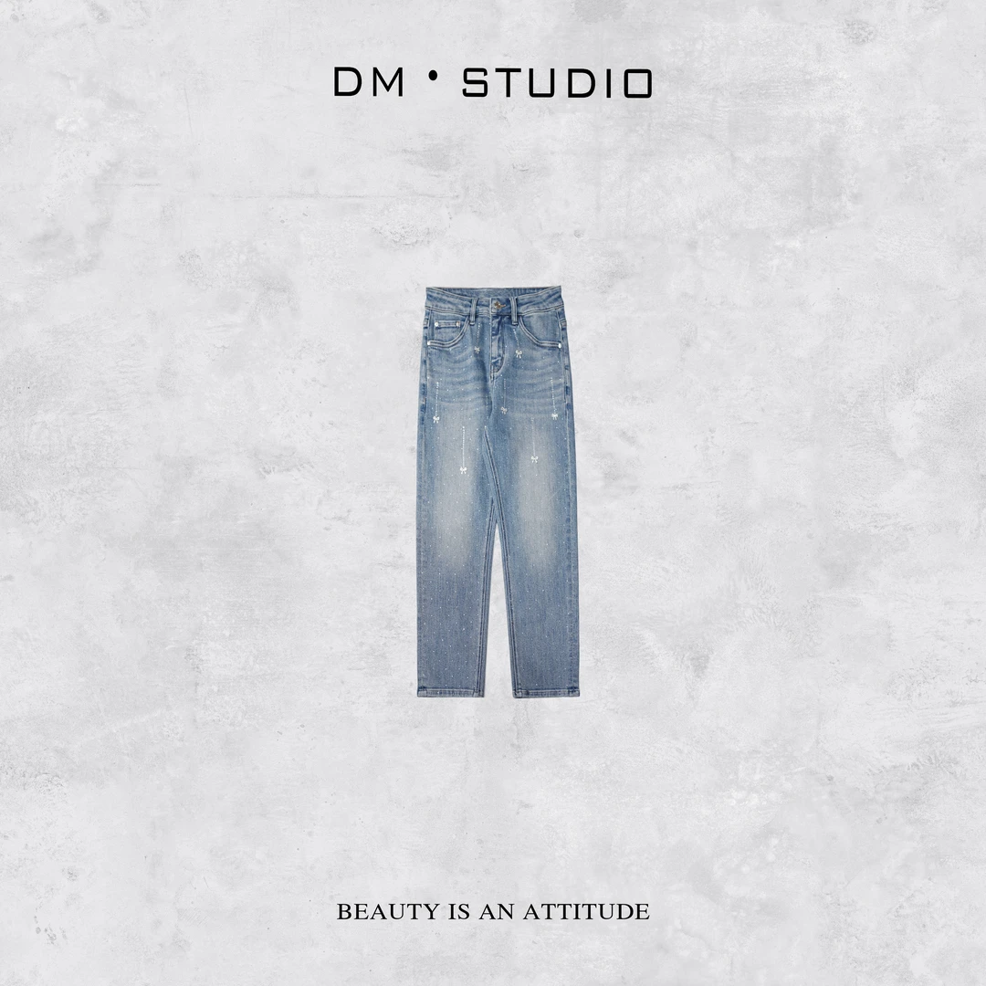 •STUDIO/小众蝴蝶结钉钻满天星直筒烟管牛仔裤（2503NZK/8697）