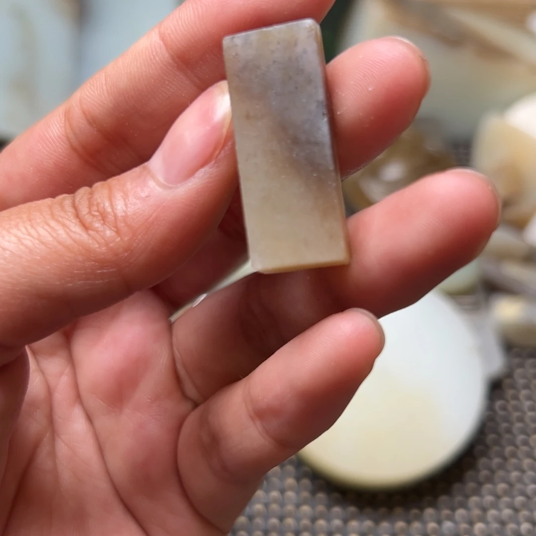 和田玉未镶嵌项链