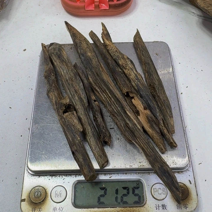 沉香碎屑沉香树心油张勺子21克