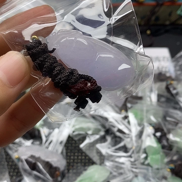 翡翠未镶嵌颈饰448