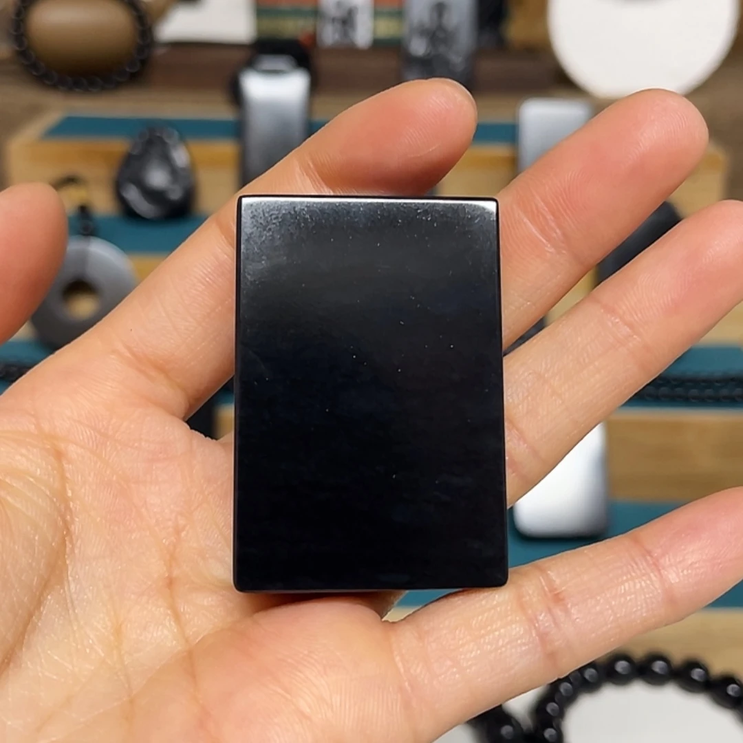 【闪购商品】和田玉(墨玉)未镶嵌吊坠(不含链)52.6克福利版