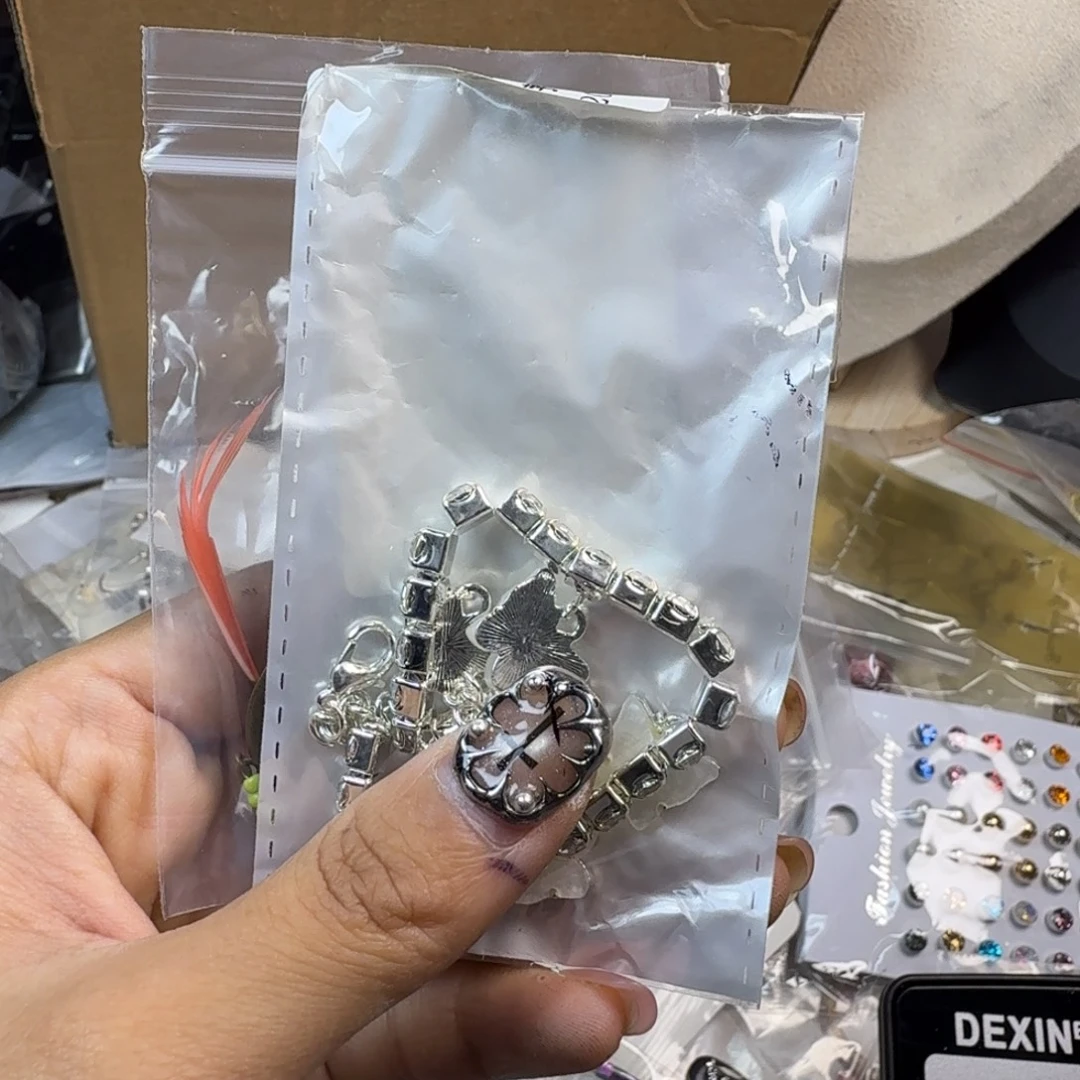 琉璃钛钢合金哈哈哈