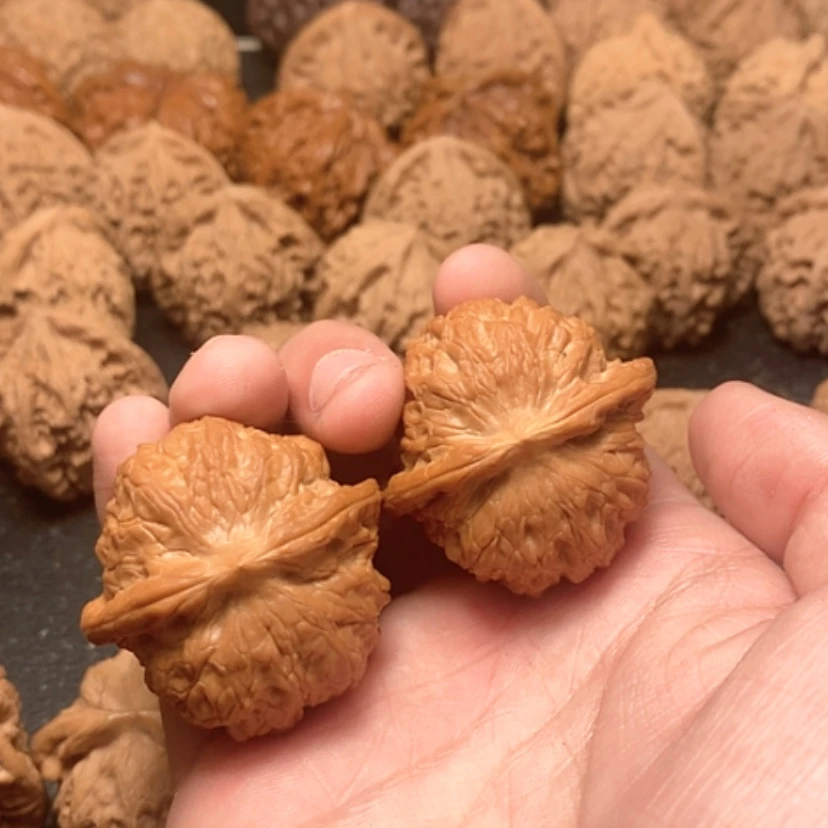 【闪购商品】吊坠文玩核桃小**?血麒麟