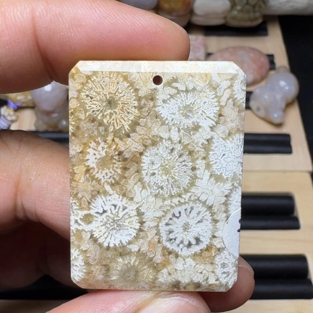 硅化玉纯天然色有机玉石保真色未镶嵌