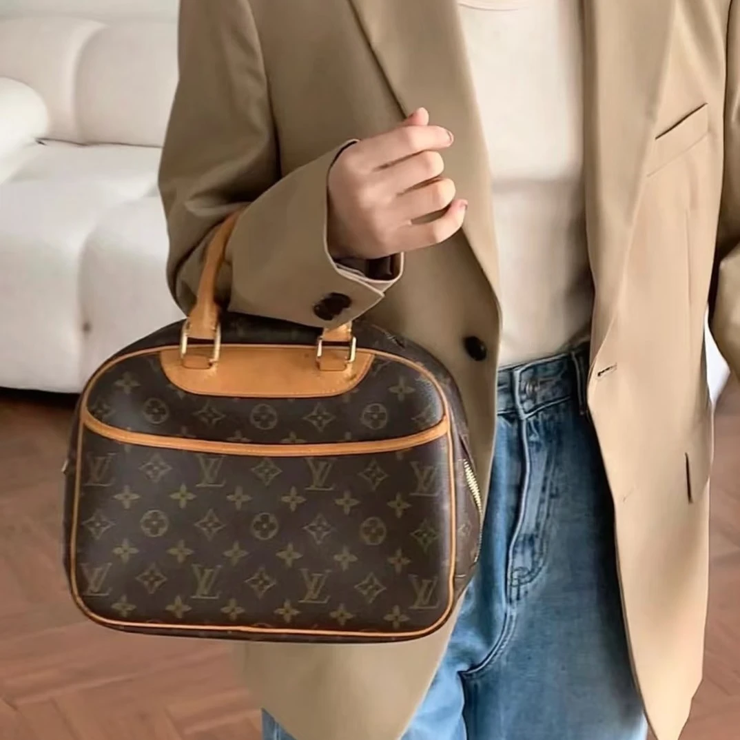 95新 LouisVuitton/路易威登 lv老花珍妮包972478