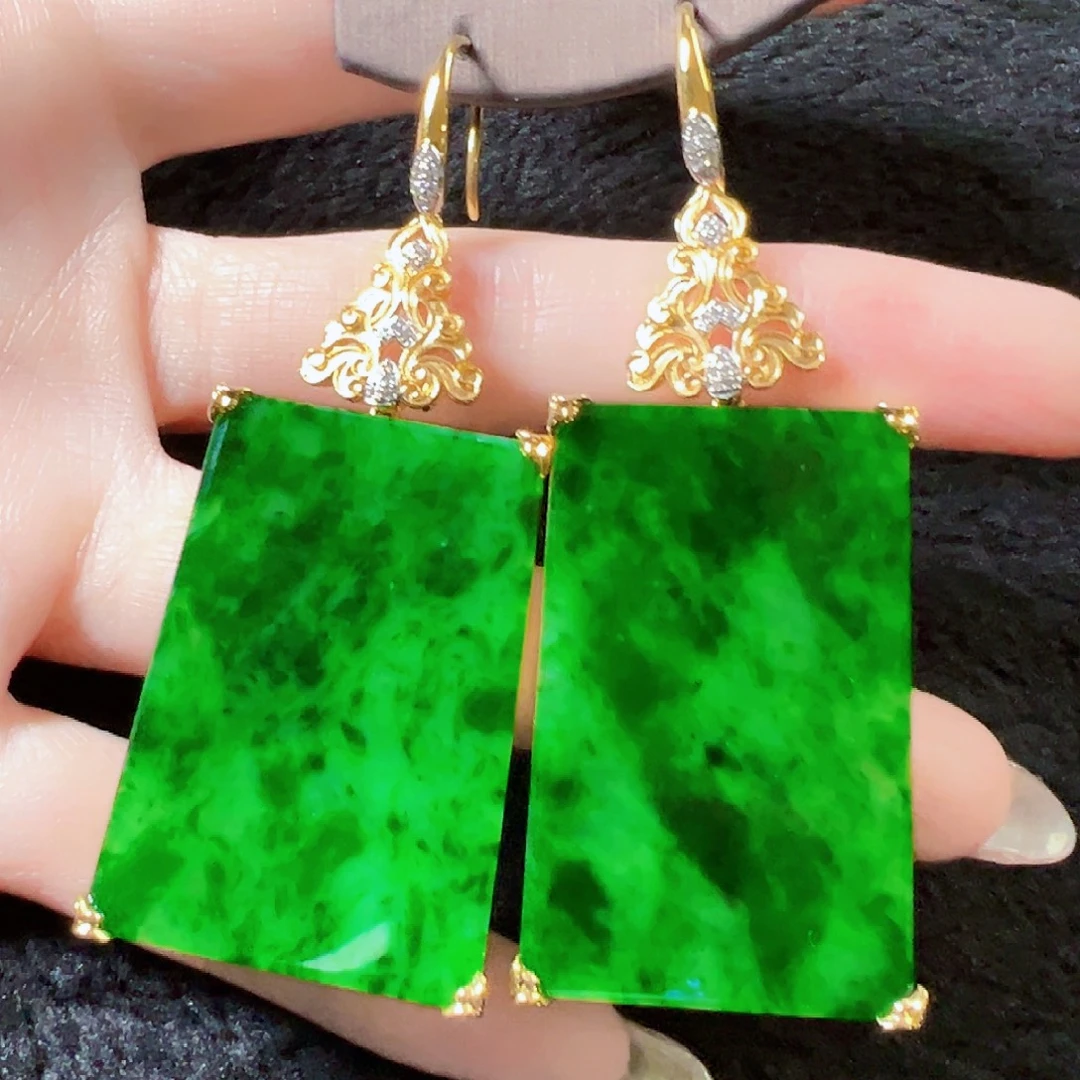 翡翠18K金镶嵌耳饰签收后24小时鉴赏期，过时不退