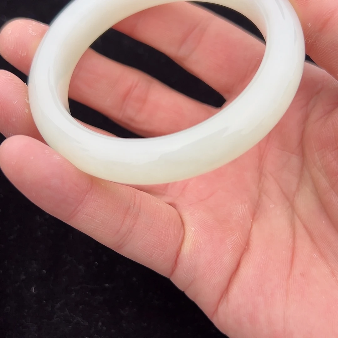 华***和田玉未镶嵌手镯