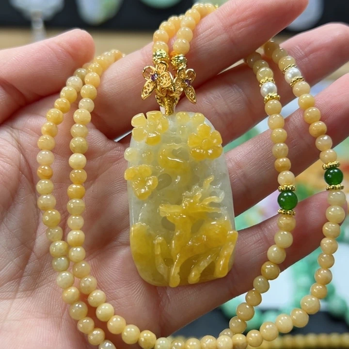 颈饰未镶嵌翡翠吊坠