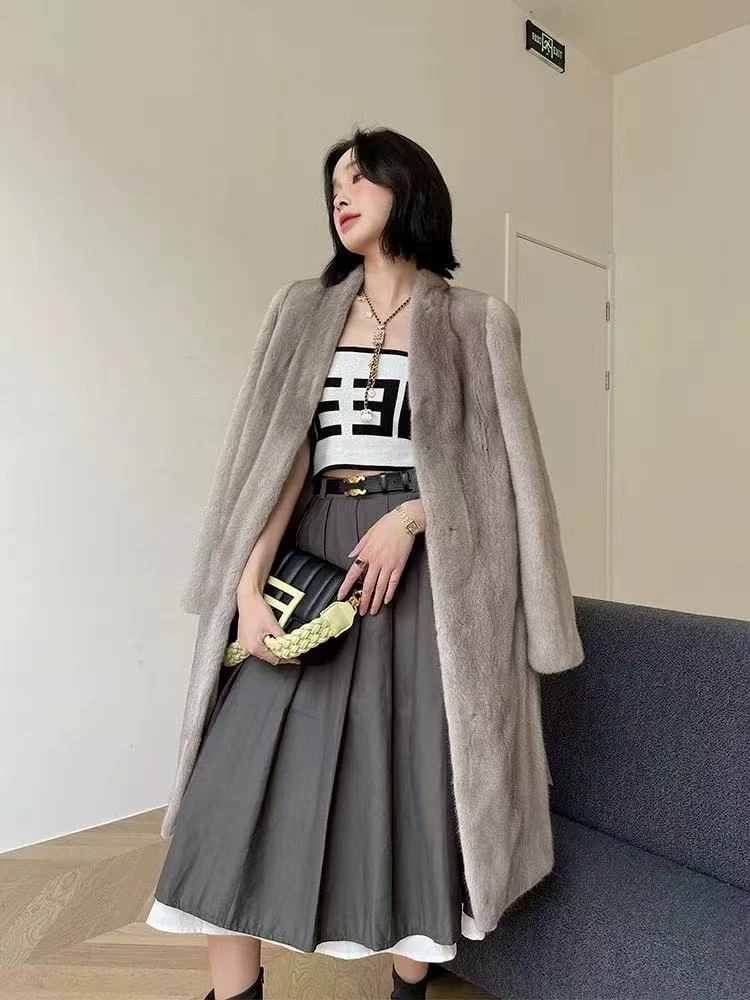 2025新款女装外套女长款水貂紫金短二小母貂