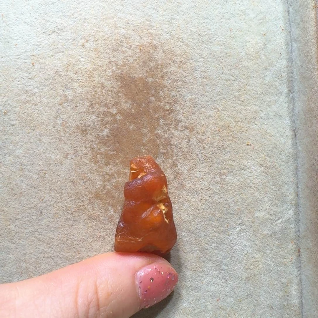 未镶嵌定制琥珀定制