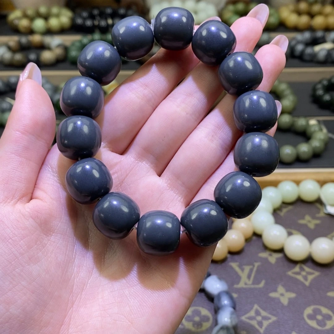 和田玉手串未镶嵌