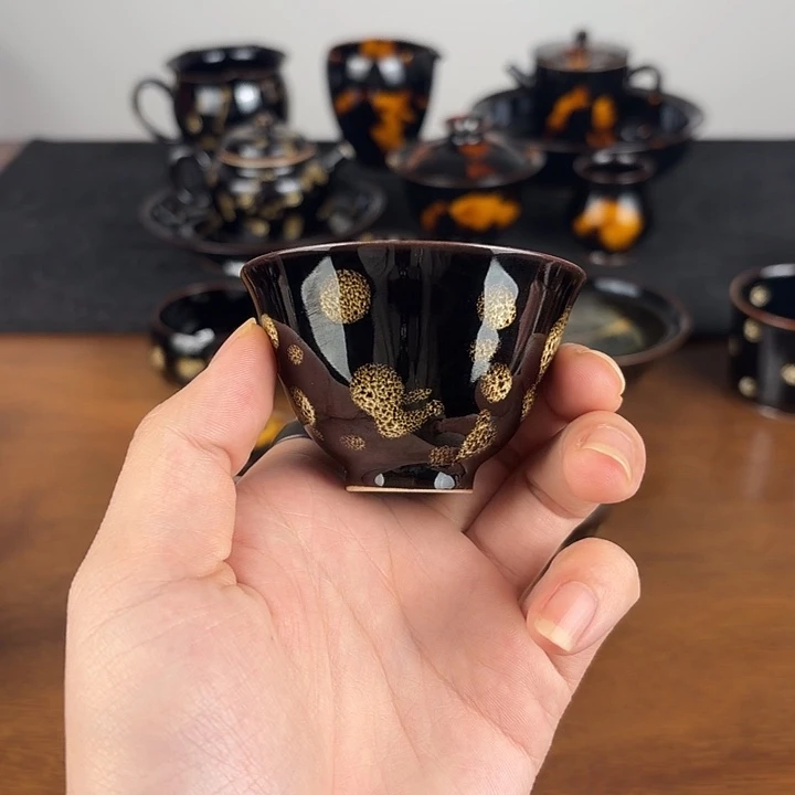 瓷点彩鹧鸪斑撇口小客杯