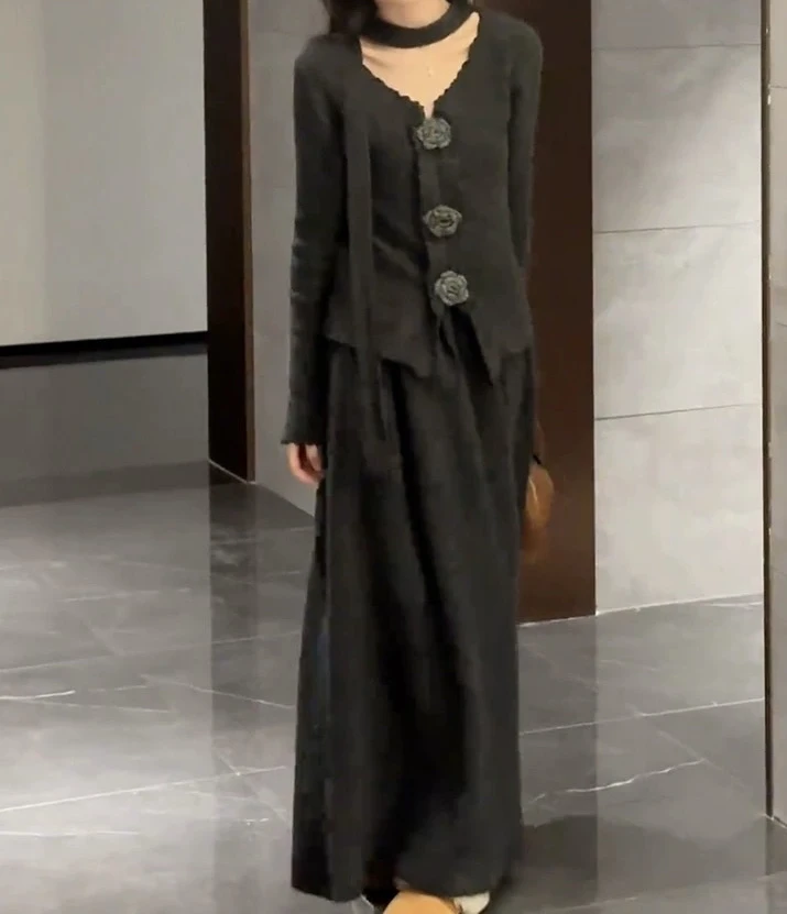 一整套入冬穿搭针织毛衣连衣裙女秋冬2024新款设计感韩系套装长裙