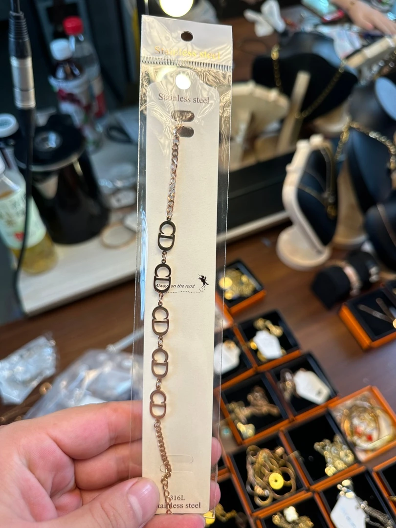钛钢布艺手链 CD猪鼻子手链